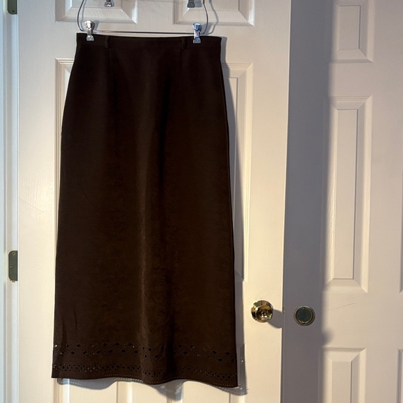Elegant Sueded Brown Women's Skirt with Laser Cut Detail at Hem - Picture 1 of 7